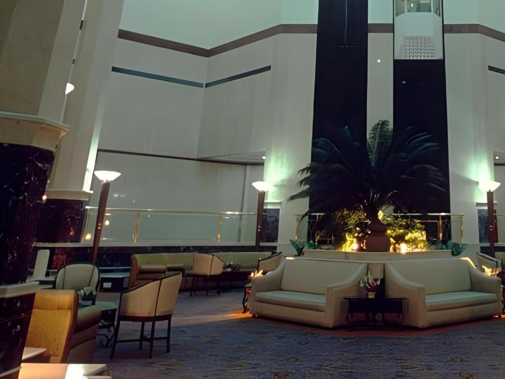 Hotel Ruposhi Bangla Dhaka Exterior foto