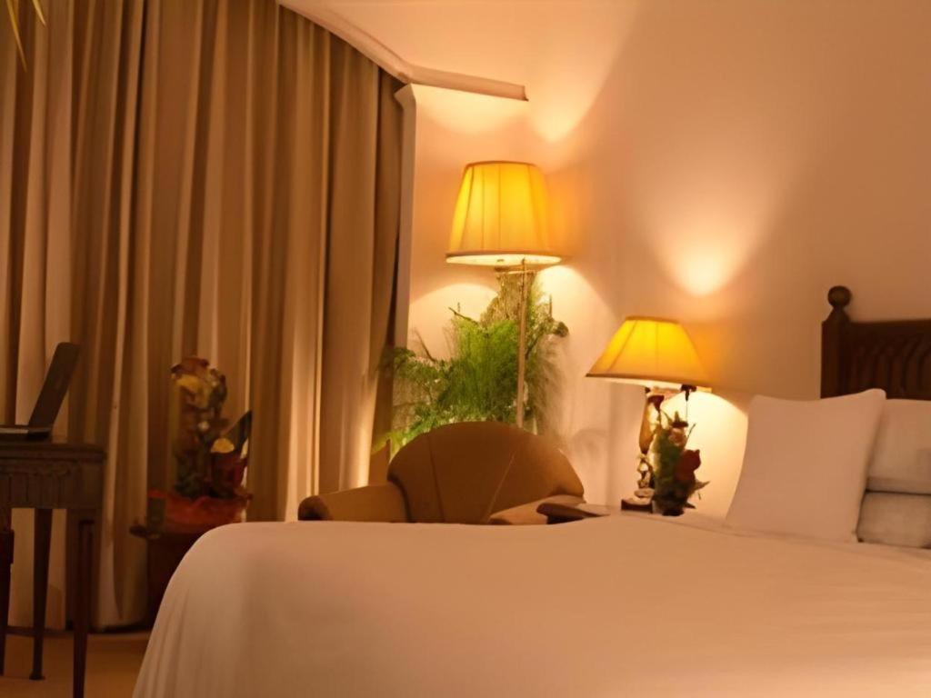 Hotel Ruposhi Bangla Dhaka Exterior foto